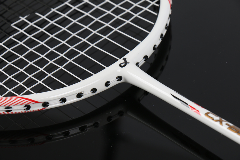 Integrierter Badmintonschläger CX-B518 aus Aluminiumlegierung mit Fiberglas-Mittelstange